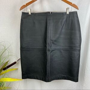 Newport News 100% Leather Black Knee Length Skirt 12